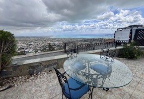 Detached Villa For Sale in Peyia