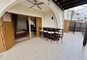 Detached Villa For Sale in Peyia