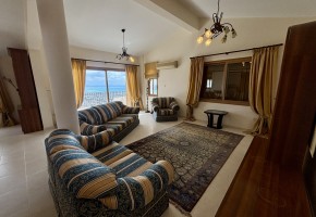 Detached Villa For Sale in Peyia