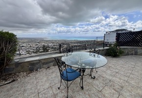 Detached Villa For Sale in Peyia