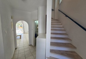 Semi Detached Villa For Sale in Universal