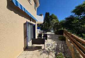Semi Detached Villa For Sale in Universal