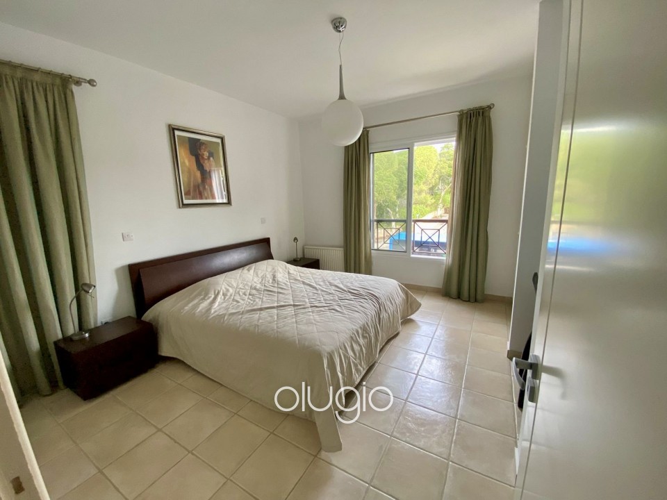 Detached Villa For Sale in Coral Bay