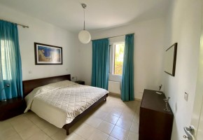 Detached Villa For Sale in Coral Bay