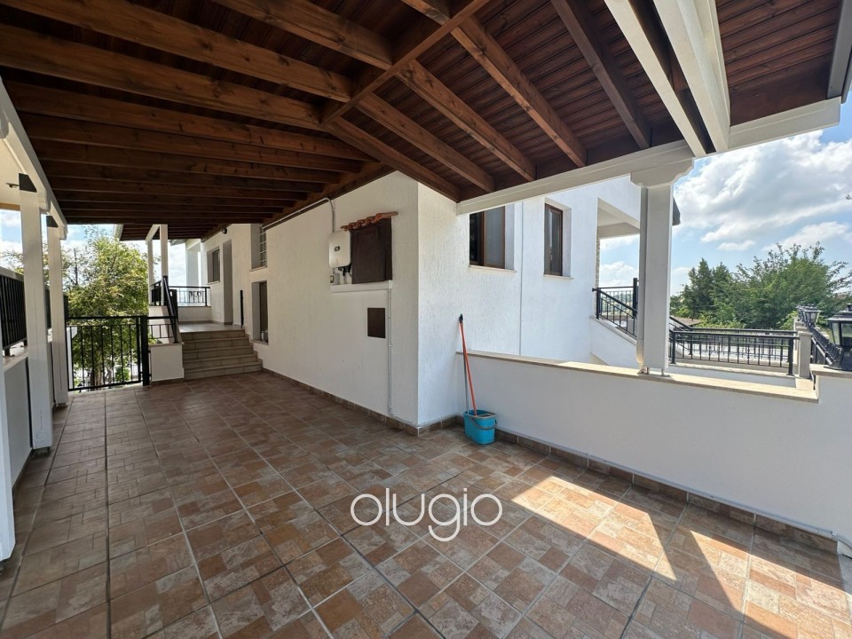 Detached Villa For Rent in Stroumpi