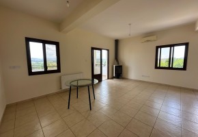 Detached Villa For Rent in Stroumpi