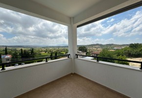 Detached Villa For Rent in Stroumpi