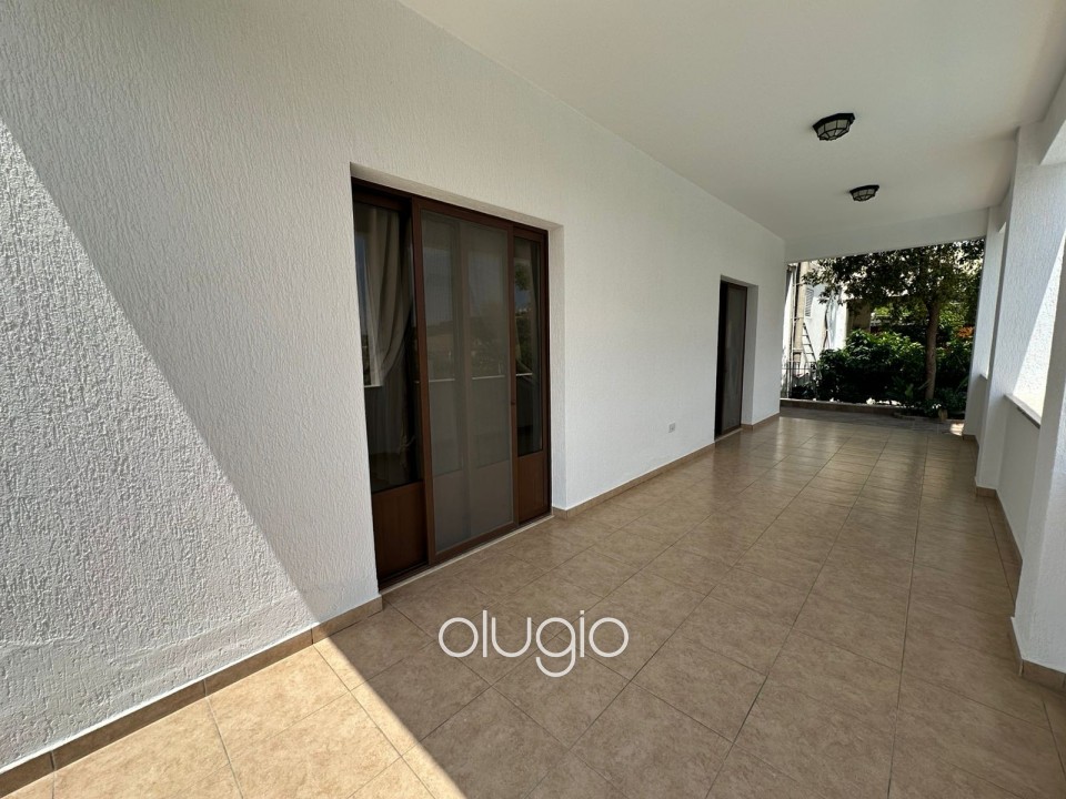 Detached Villa For Rent in Stroumpi