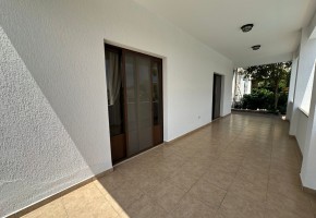 Detached Villa For Rent in Stroumpi