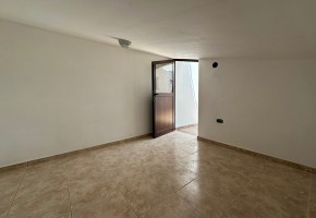 Detached Villa For Rent in Stroumpi