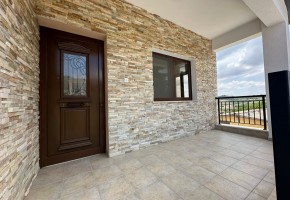 Detached Villa For Rent in Stroumpi