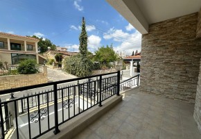 Detached Villa For Rent in Stroumpi