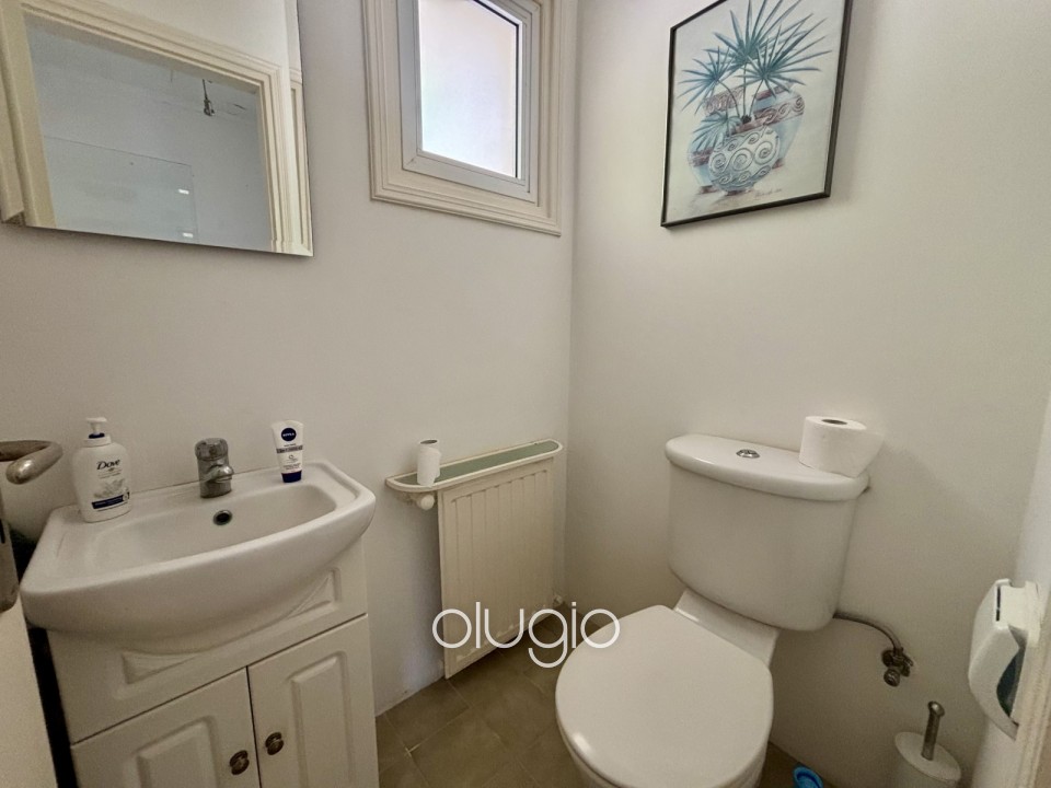 Detached Villa For Sale in Kamares - Tala