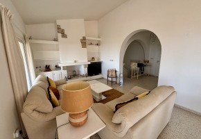 Detached Villa For Sale in Kamares - Tala