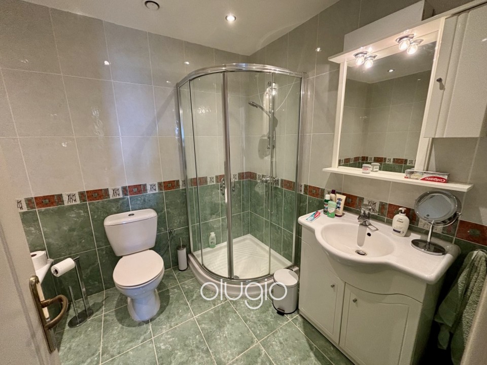 Detached Villa For Sale in Kamares - Tala