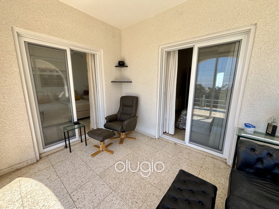 Detached Villa For Sale in Kamares - Tala