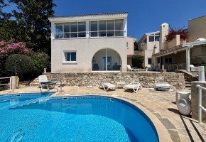 Detached Villa For Sale in Kamares - Tala