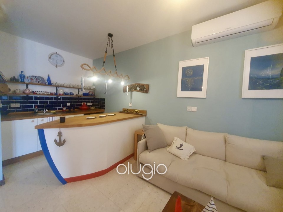 Detached Villa For Sale in Peyia