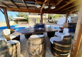 Detached Villa For Sale in Peyia