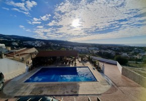 Detached Villa For Sale in Peyia
