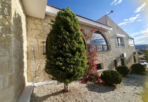 Detached Villa For Sale in Peyia