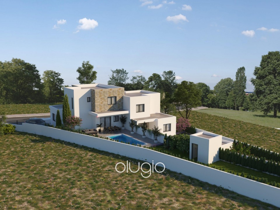 Detached Villa For Sale in Peyia