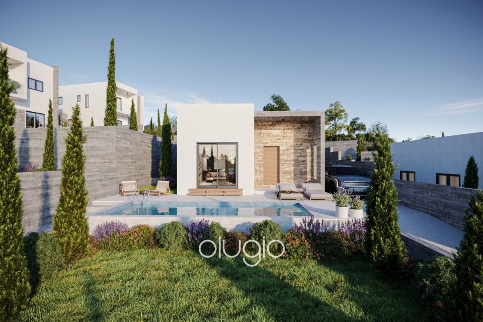 Detached Villa For Sale in Peyia