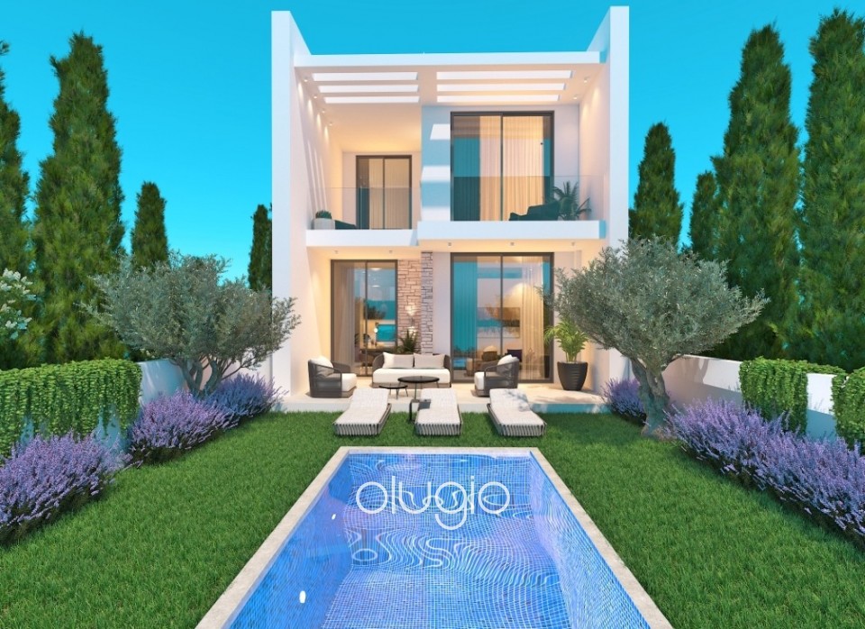 Detached Villa For Sale in Tombs of the Kings