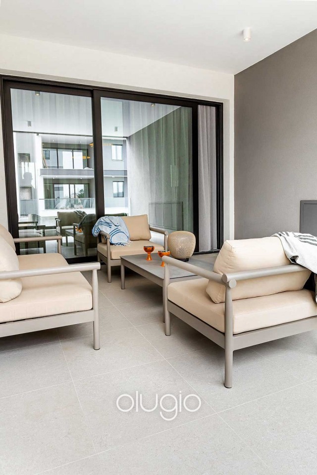 Apartment For Sale in Tombs of the Kings