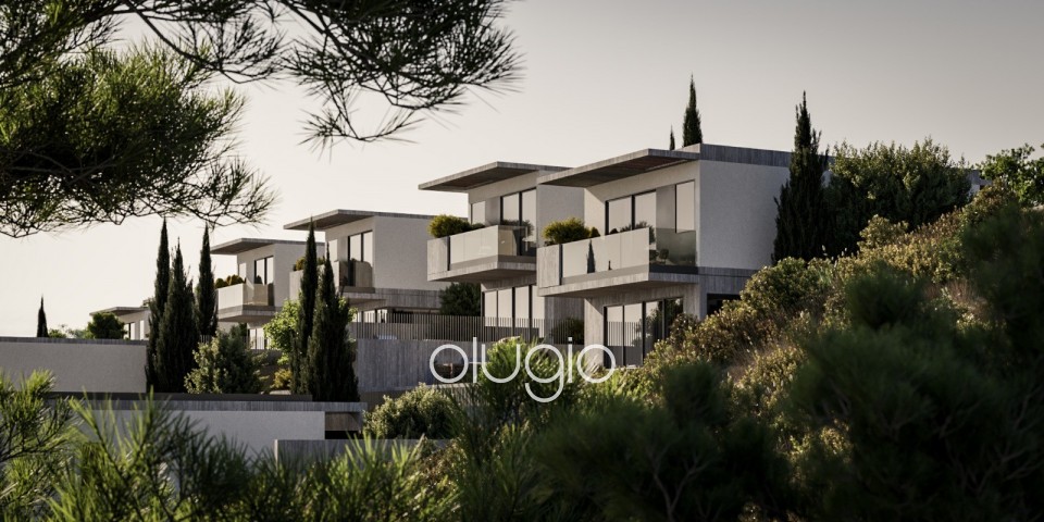 Detached Villa For Sale in Chloraka
