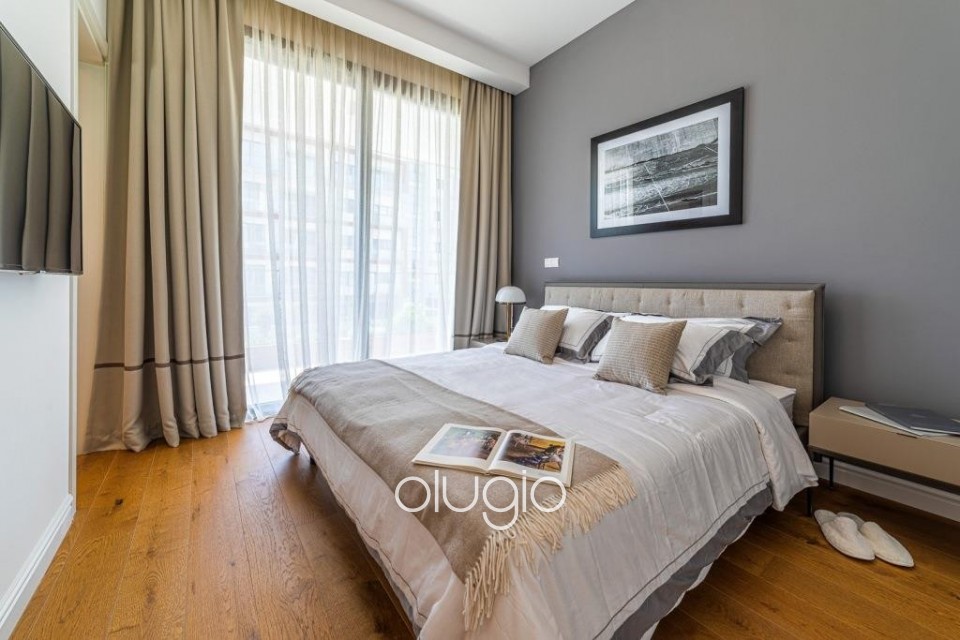 Apartment For Sale in Tombs of the Kings