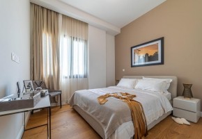 Apartment For Sale in Tombs of the Kings
