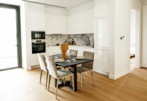 Apartment For Sale in Tombs of the Kings