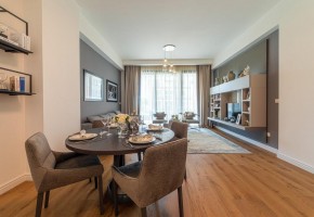 Apartment For Sale in Tombs of the Kings