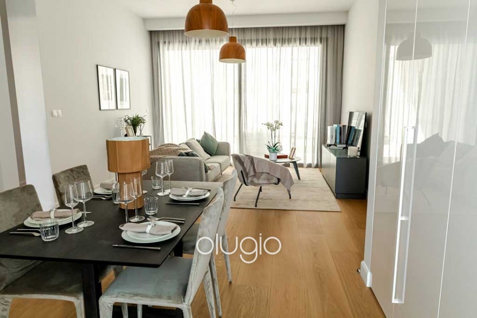 Apartment For Sale in Tombs of the Kings