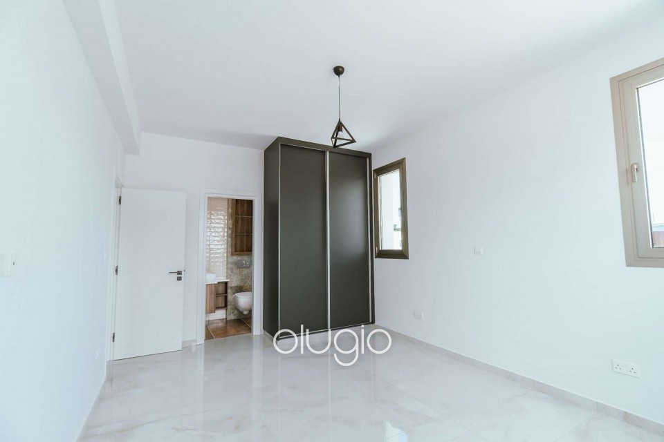 Apartment For Sale in Yeroskipou