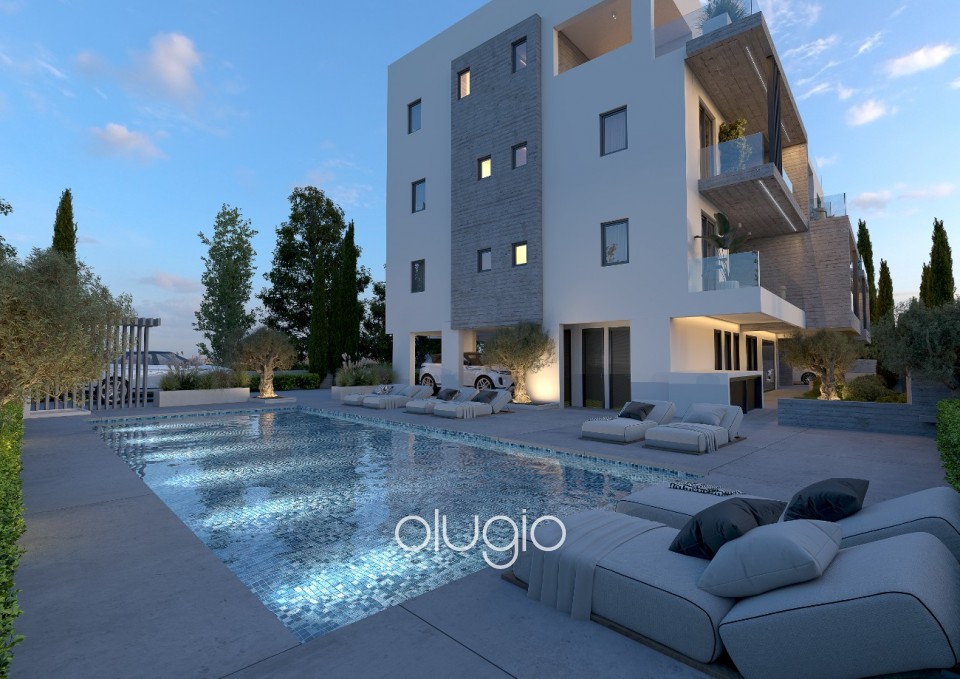 Penthouse For Sale in Tombs of the Kings