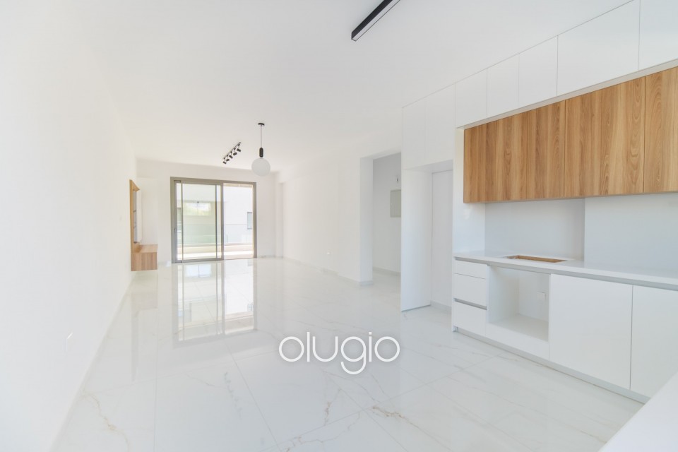Apartment For Sale in Pano Paphos - Up Town