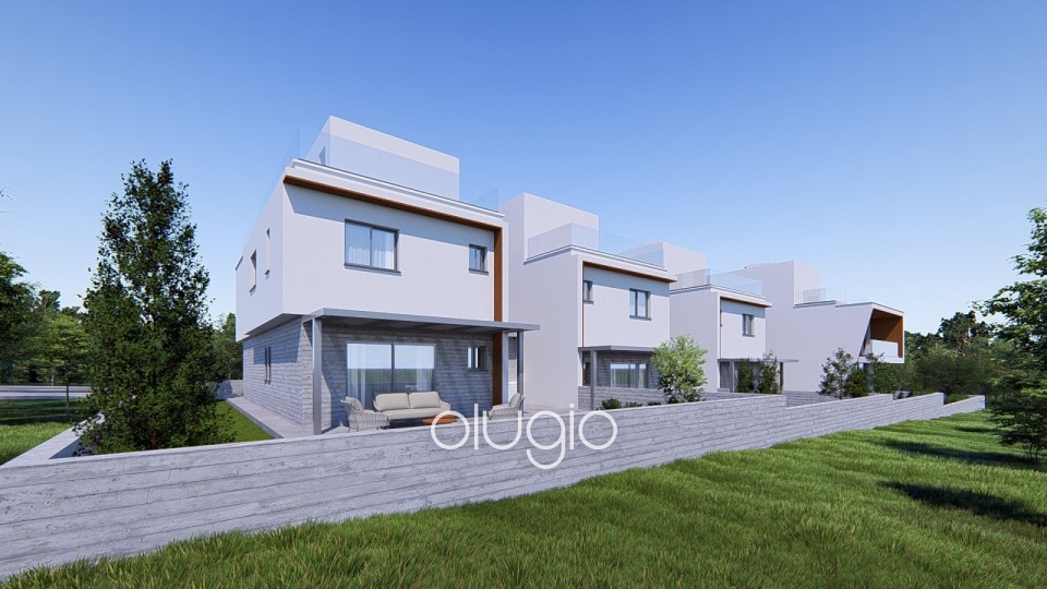 Detached Villa For Sale in Ayia Marinouda