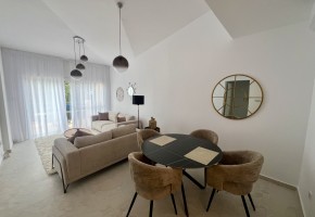 Apartment For Sale in Universal