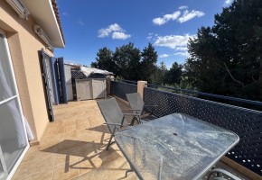 Apartment For Sale in Universal