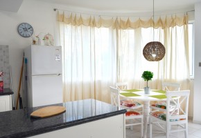 Apartment For Sale in Universal