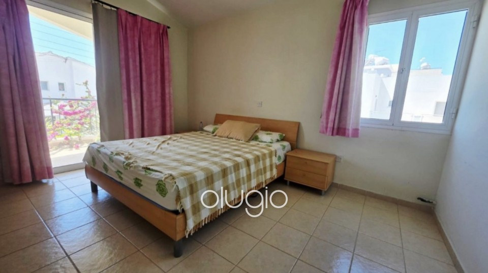 Detached Villa For Sale in Yeroskipou
