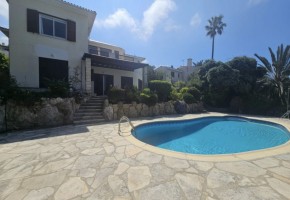 Detached Villa For Sale in Kamares - Tala