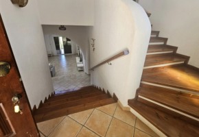 Detached Villa For Sale in Kamares - Tala
