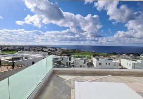 Detached Villa For Rent in Chloraka