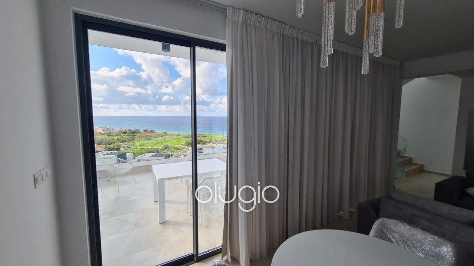 Detached Villa For Rent in Chloraka