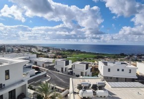 Detached Villa For Rent in Chloraka