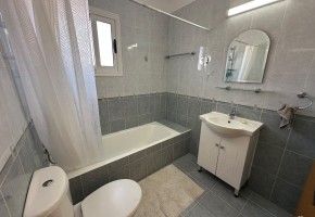 Apartment For Rent in Kato Paphos