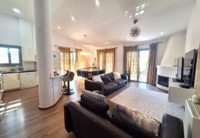 Detached Villa For Rent in Choletria